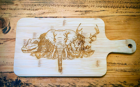 Engraved Bamboo Chopping Board with Handle | Wildlife Animal Design Cutting Board | Rustic Kitchen Decor Gift | Housewarming Present